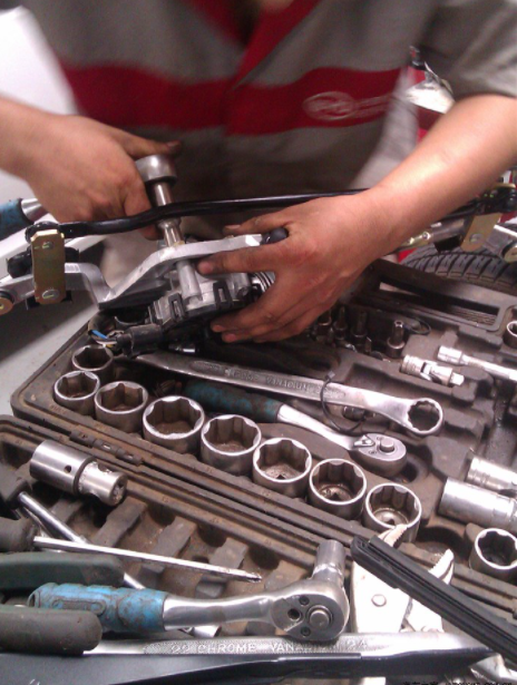 The Process of Replacing Connecting Rods