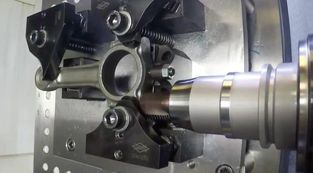 The Method of Balancing Connecting Rods